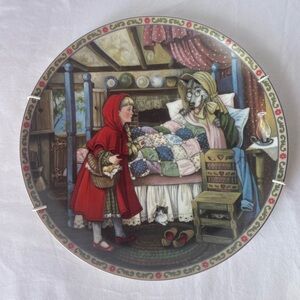 Little Red Riding Hood Collectors Plate Edwin M. Knowles